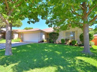 1209 Highland Dr, Cedar Park, TX 78613