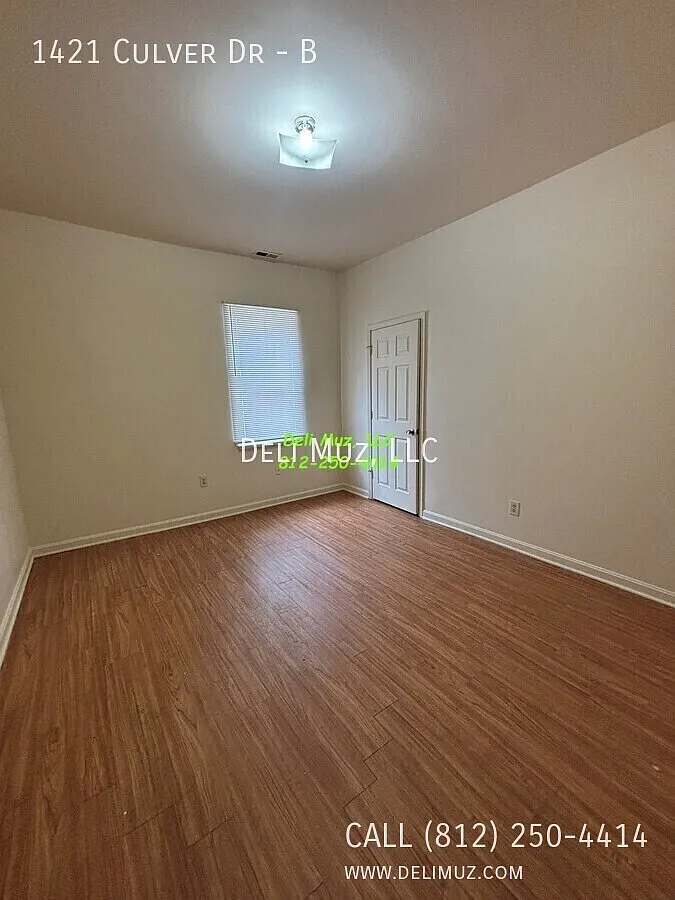 1421 Culver Dr Apt B — Photo 4