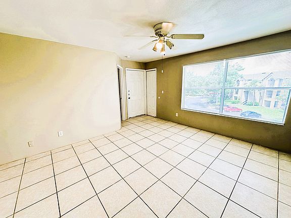 3rd image of 4760 Walden Cir APT 531