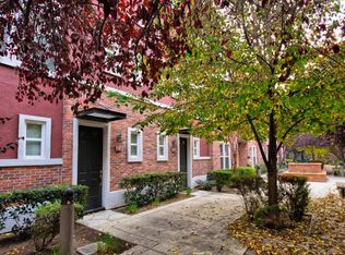 616 Plaza Pl, Hayward, CA 94541