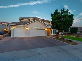 1082 Whirl Away Dr, El Paso, TX 79936