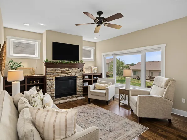 1206 NW Abbie Dr, Ankeny, IA 50023