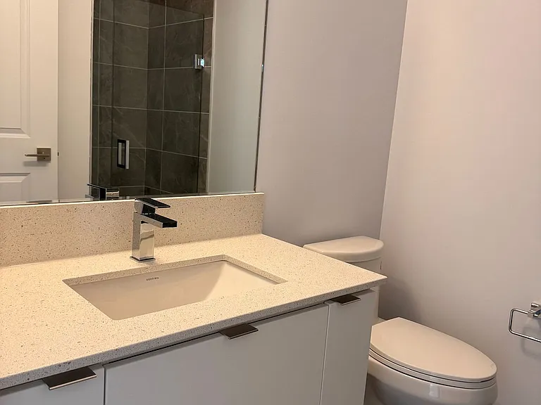 30 Elm Dr W #3010 — Photo 33