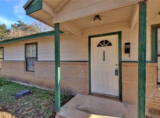 204 Hall St APT D, Elgin, TX 78621
