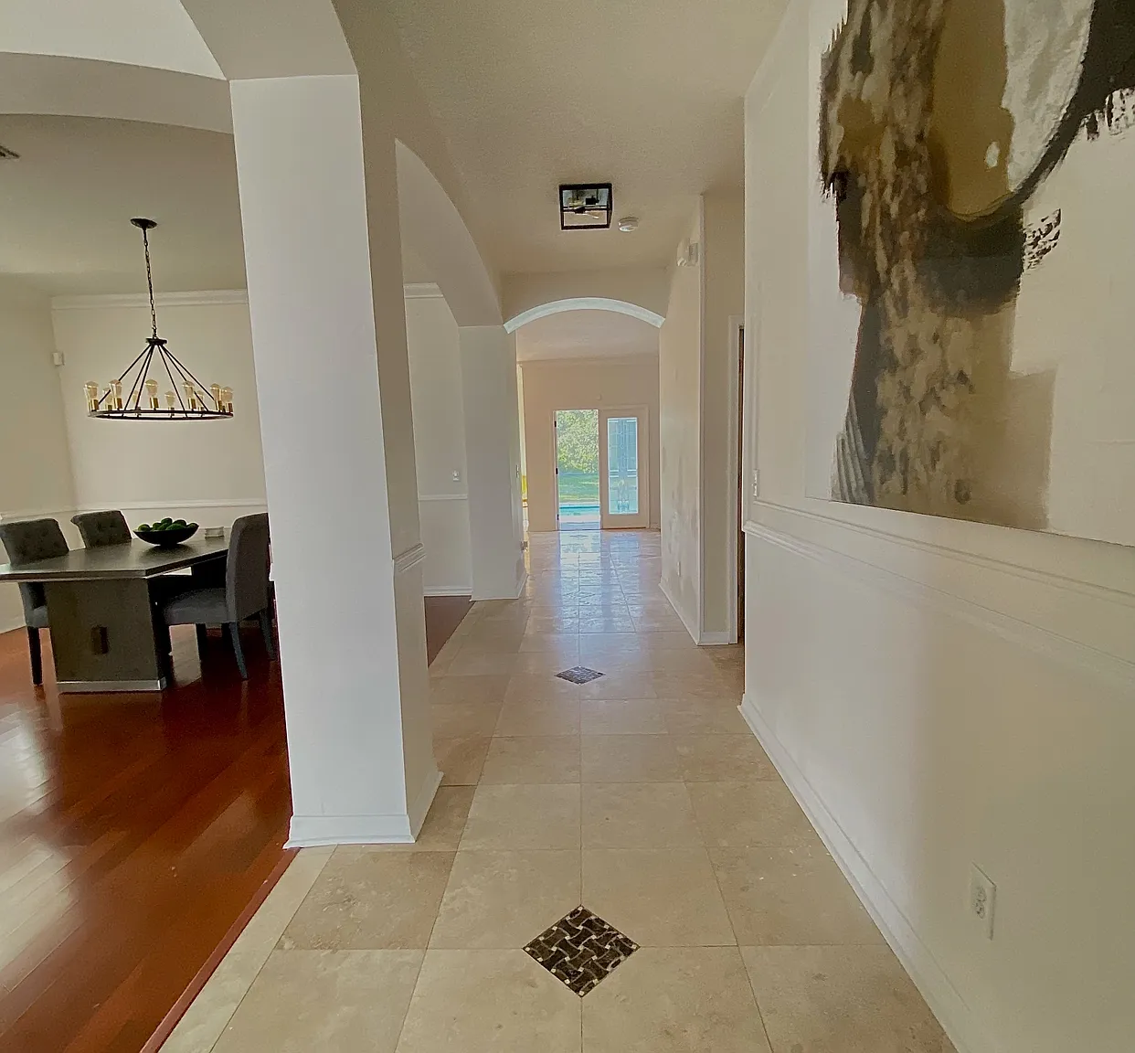 4 bed, 2798 sqft, $4,000 — Photo 2