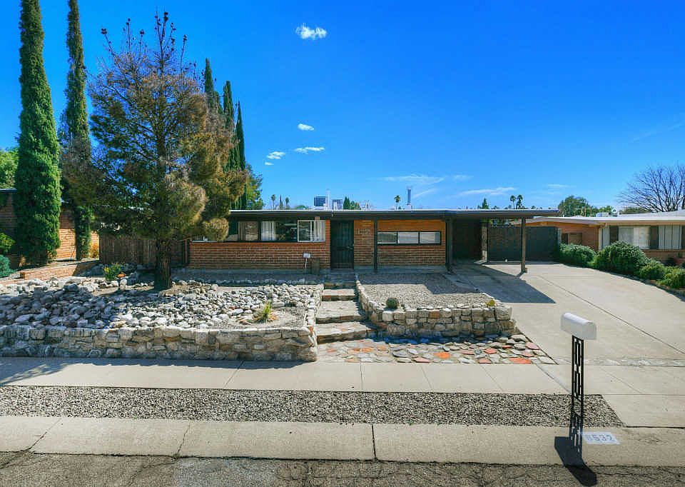 1st image of 8532 E Calle Bolivar