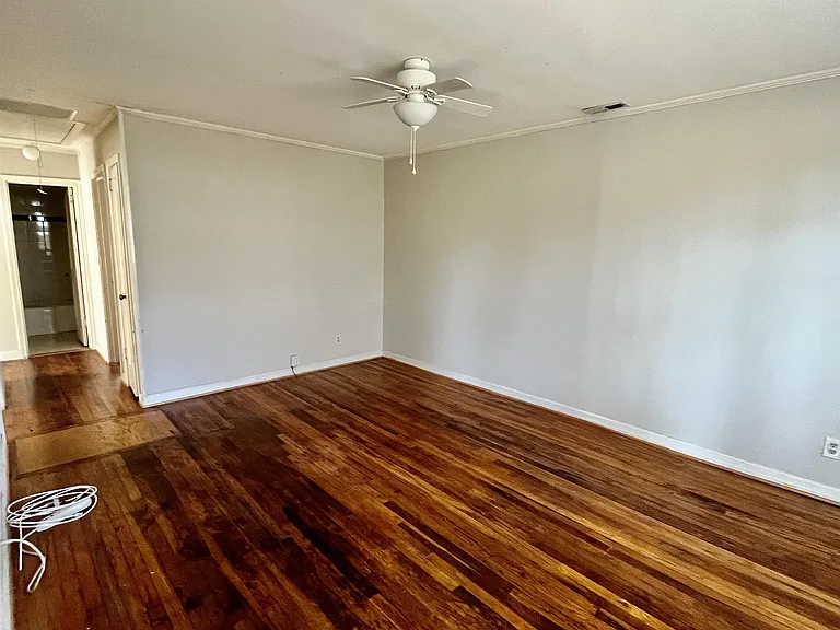 1408 Richmond Pl — Photo 3