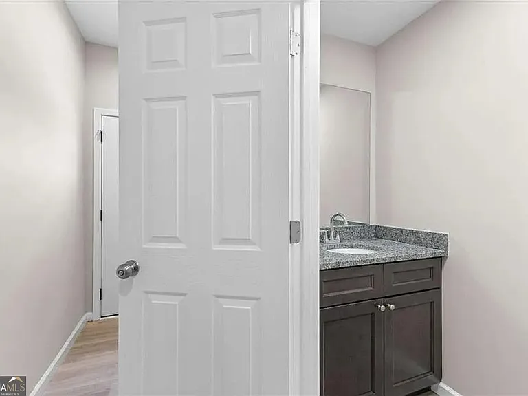 403 Breanna Way — Photo 4