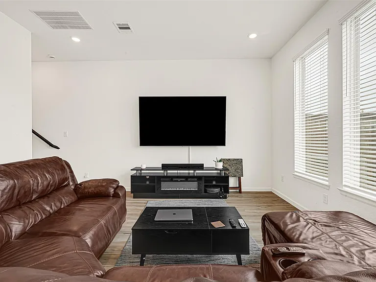12978 Rio Mariano Ln — Photo 5