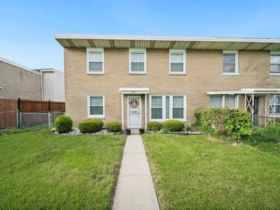 253 W 46th St, Chicago, IL, 60609