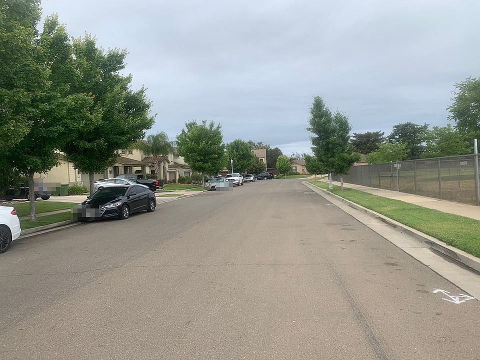 2nd image of 2260 Giannoni Way
