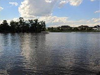 3rd image of 454 N Pier Dr