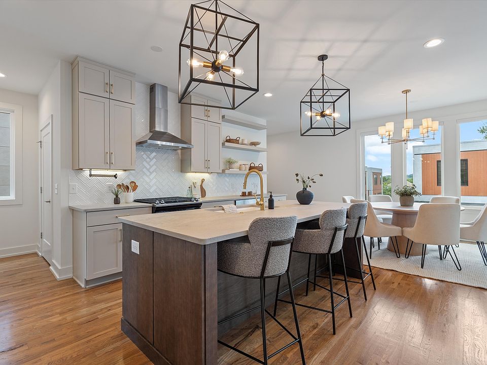 1st image of 110 Oceola Ave #2