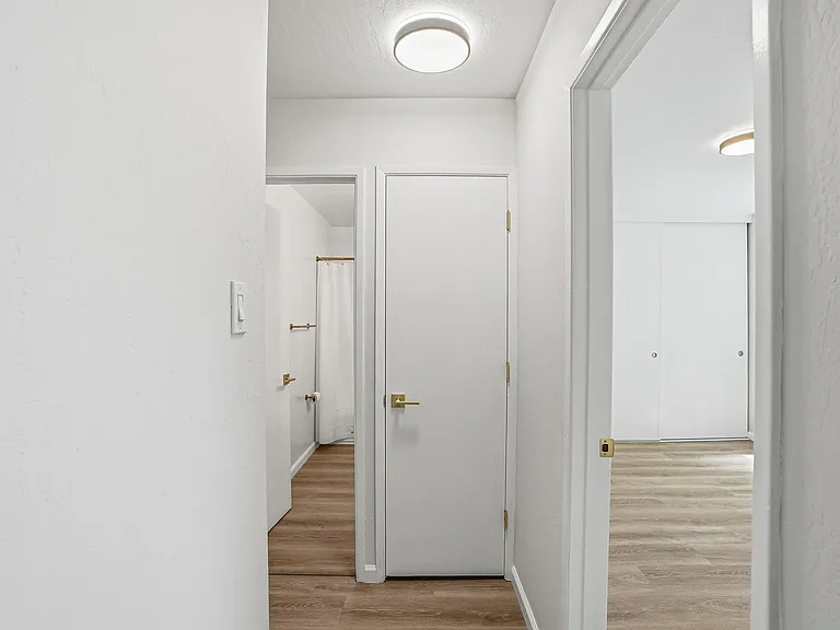 Birch Court — Photo 11