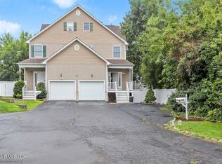 48 High St #B, Greenwich, CT 06830