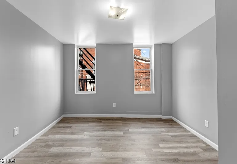 23 Monroe St #2 — Photo 6