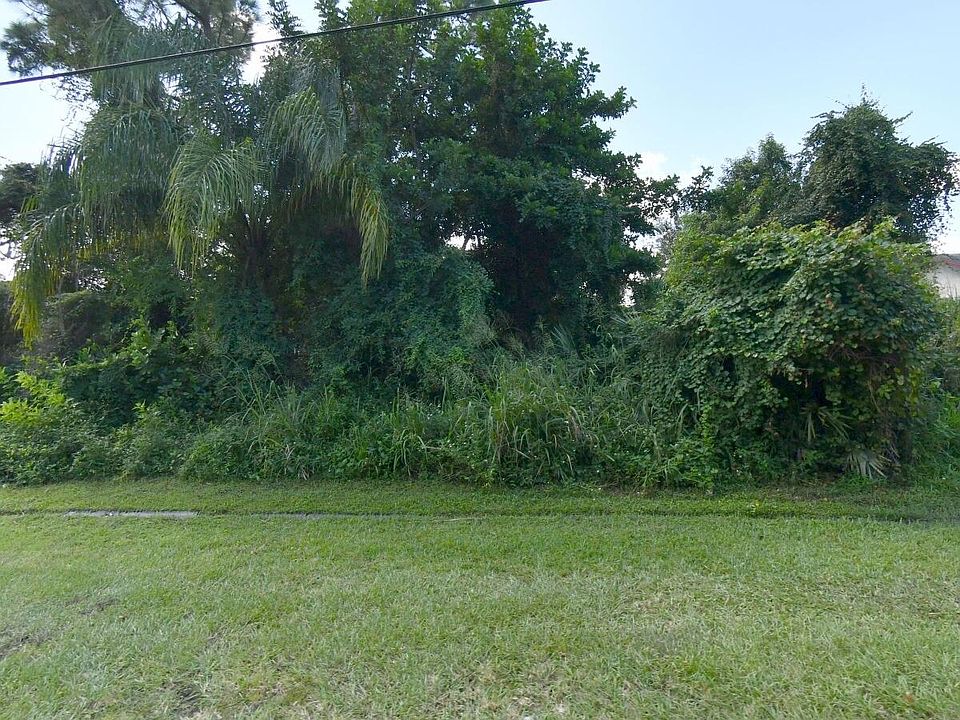 1st image of 232 SW Crescent Avenue