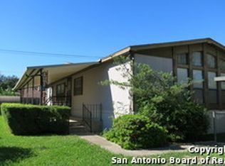 8521 Northmont Dr, San Antonio, TX 78239