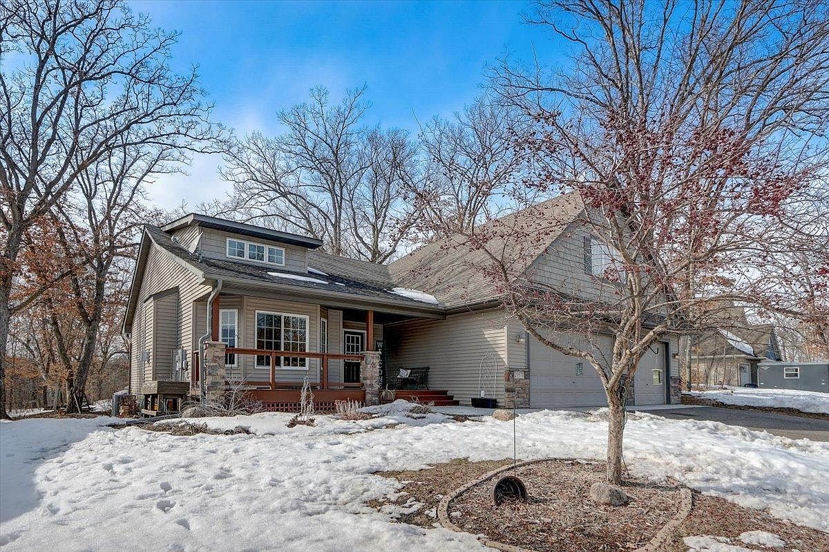 29570 Hidden Forest Blvd, Chisago City, MN 55013 Zillow