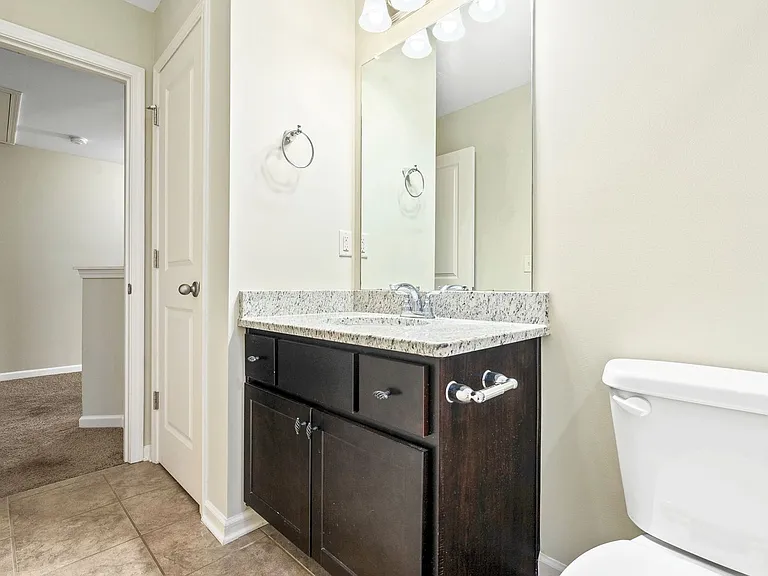2904 Ashley Ln — Photo 11