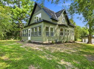 14621 310th St, Center City, MN 55012