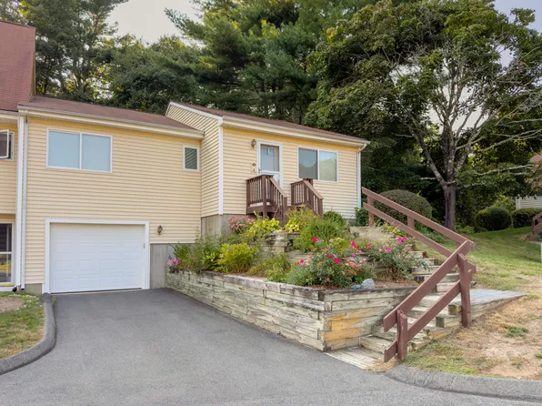 54 Stone Pond Road #54, Tolland, CT 06084