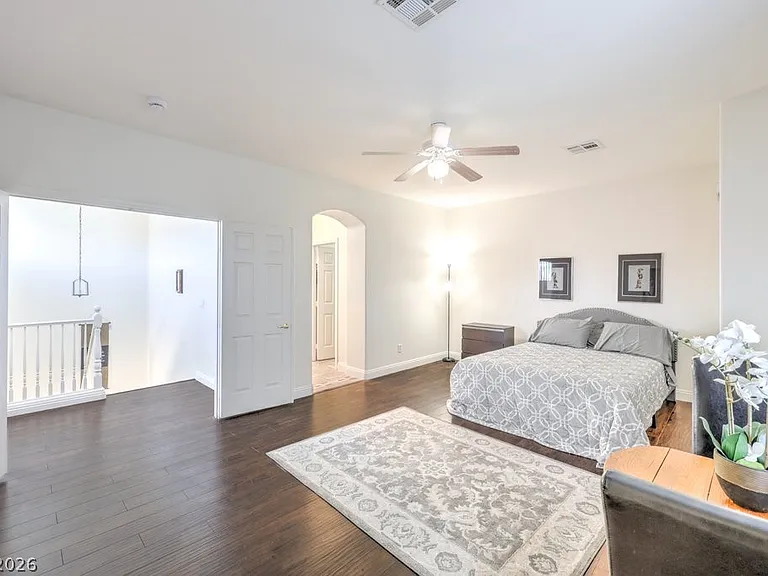 437 Eternity St — Photo 19