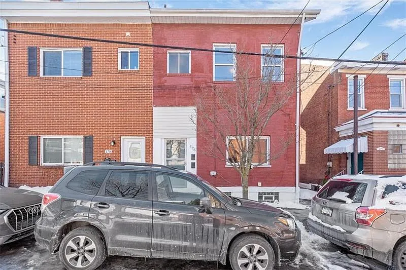 176 42nd St photo 1