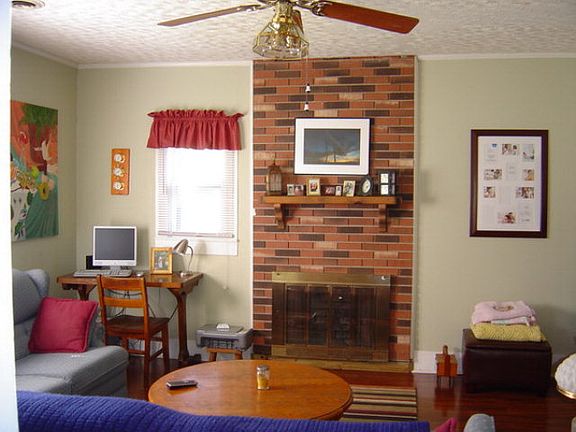 3rd image of 107 Milton Ave