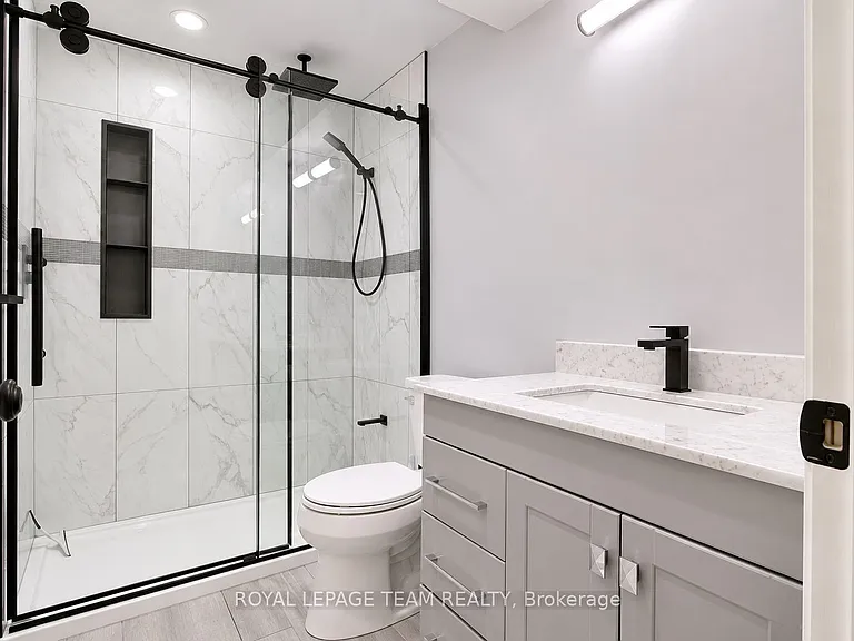 11 Marcay St — Photo 20