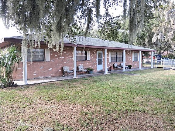 2nd image of 522 Alderman Rd
