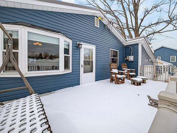 5th image of 460 Stover Rd