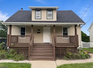 606 Vosseller Ave, Bound Brook, NJ 08805