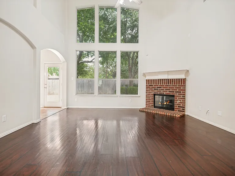 3821 Sandlin St — Photo 10