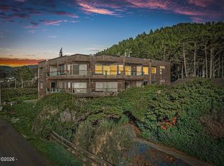 438 Shellmidden Way, Yachats, OR 97498