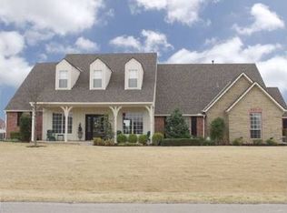 22443 Cedar Farm Rd, Edmond, OK 73025