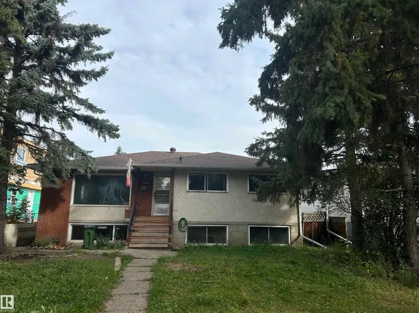 10450 69th Ave NW, Edmonton, AB T6H 2C3