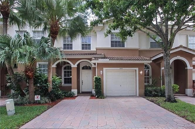 1st image of 4410 Regal Ct