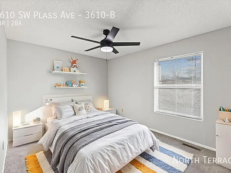 Capstone Townhomes — Photo 61