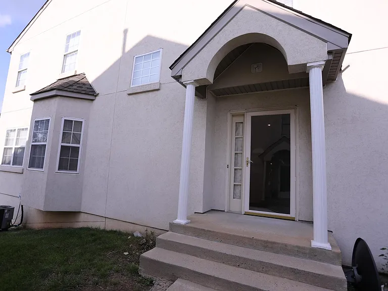 726 Whitetail Cir — Photo 3