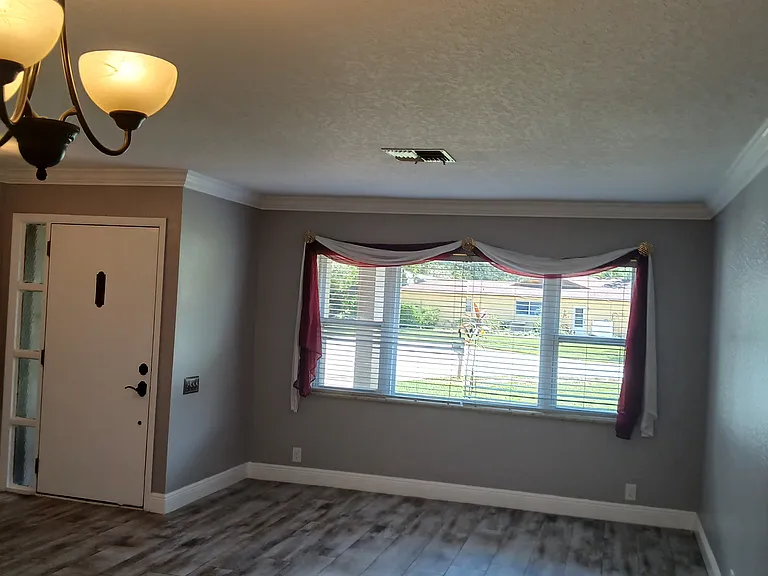 9819 Lema Ct — Photo 35