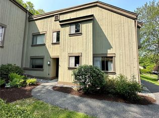 20 Heritage Vlg #A, Southbury, CT 06488