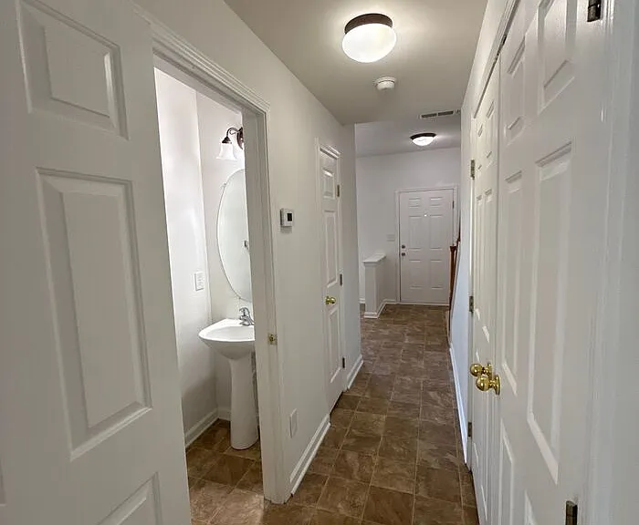 4237 Coulter Xing — Photo 11