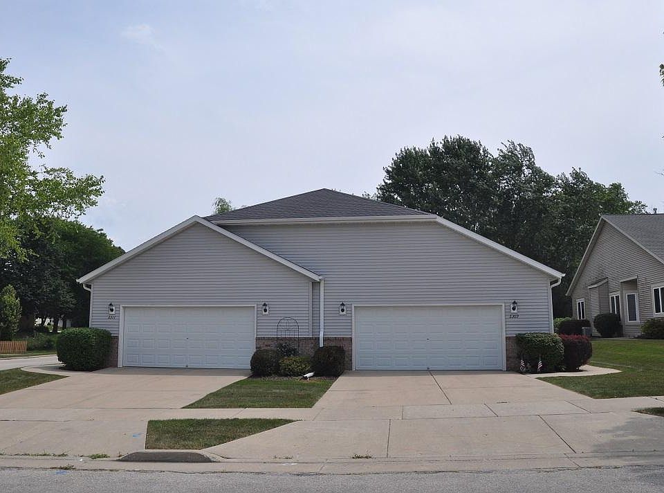 1st image of 2309 Emslie Dr