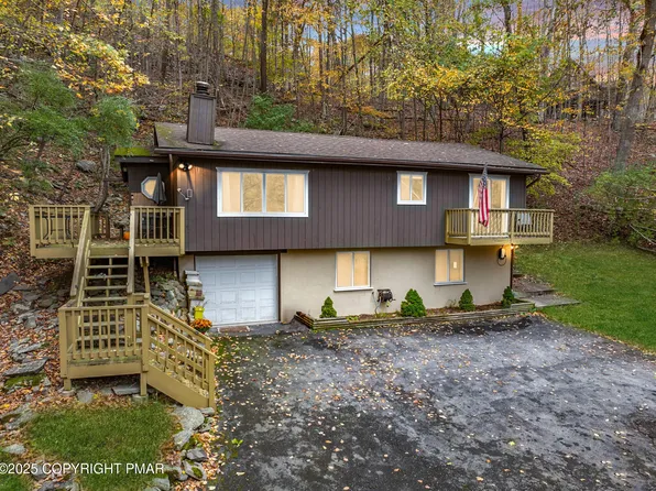 5859 Decker Rd, Bushkill, PA 18324