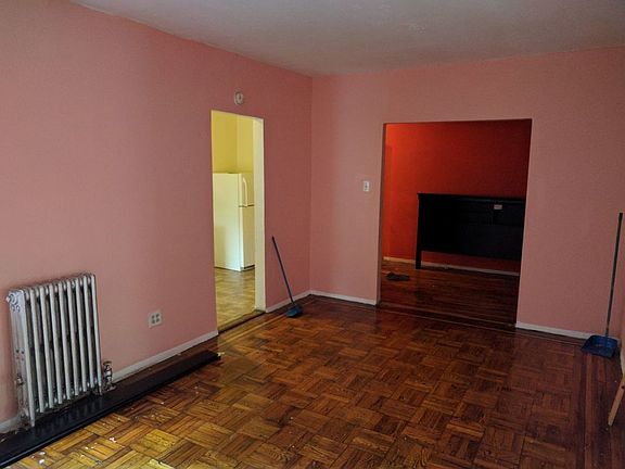 3rd image of 1950 Bryant Ave APT A1
