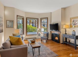 1733 15th Ave UNIT 203, Seattle, WA 98122