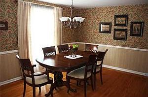 5th image of 28 Sturbridge Ln