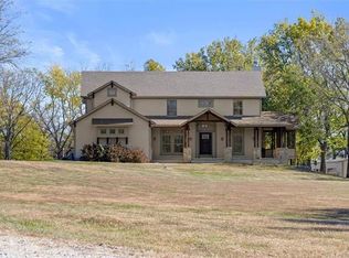 22861 S Waverly Rd, Spring Hill, KS 66083