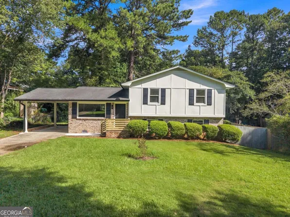170 Peachtree Ct, Riverdale, GA 30274